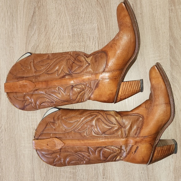 Capezio Shoes - Capezio Womans Leather Heel Boots. 7.5 Fits Like 7.